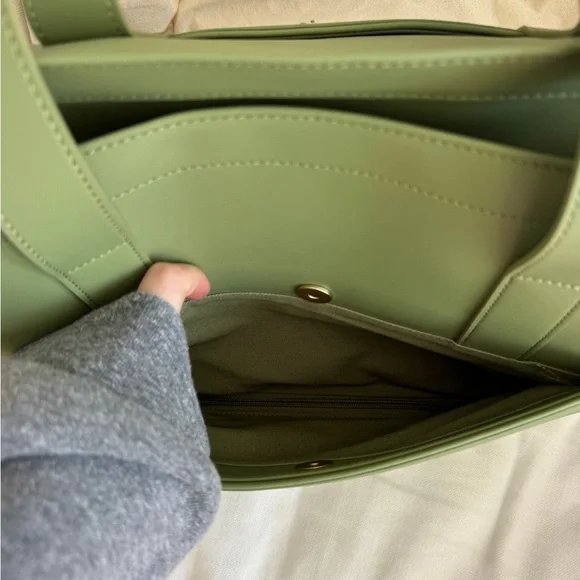 Monos x sincerely Jules airport travel bag - Picture 6 of 8